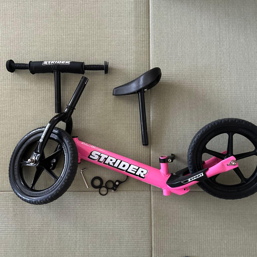 STRIDER バランスバイク SPORT ピンク/ブラック 12インチ