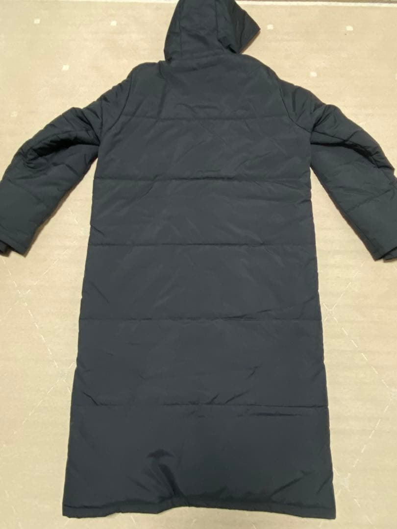 アンダーアーマー　ロング ベンチコート　ジャケット　1388242 2025 黒