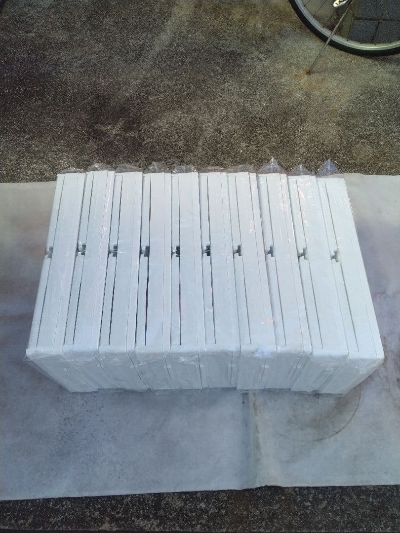 【新品】ダイソー ジョイントできる扉付折りたたみ収納ケース (大)サイズ 10個