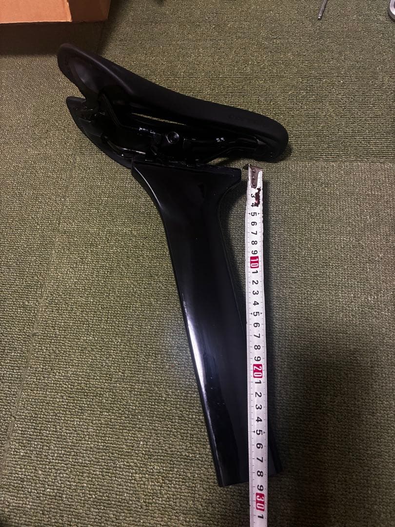 NOVACORONA Fierté Sサイズ、BB、クランク、パワーサドル付き