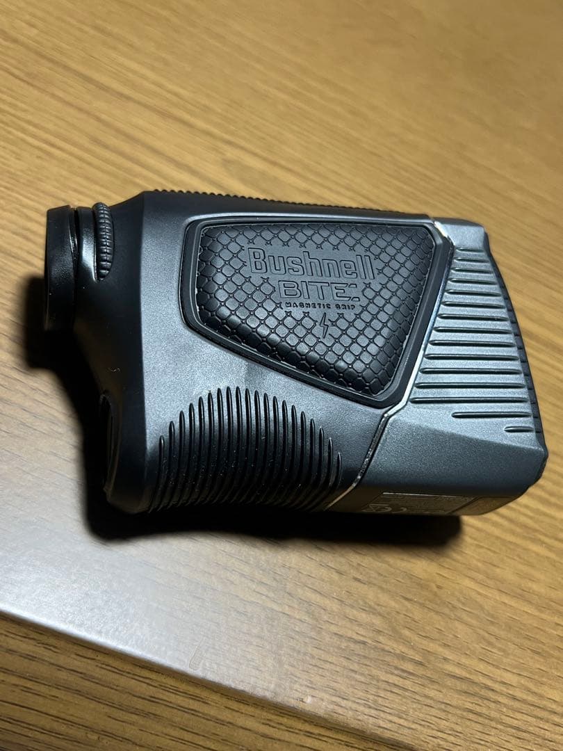 Bushnell GOLF pro xe本体、ケース付き