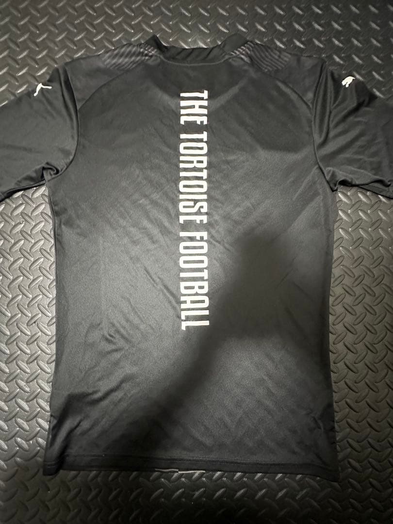 飯塚高校　PUMA ブラック シャツ