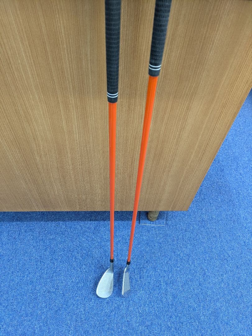 ロジャーキングシャフト装着 練習クラブ 7番 SW 2本セット