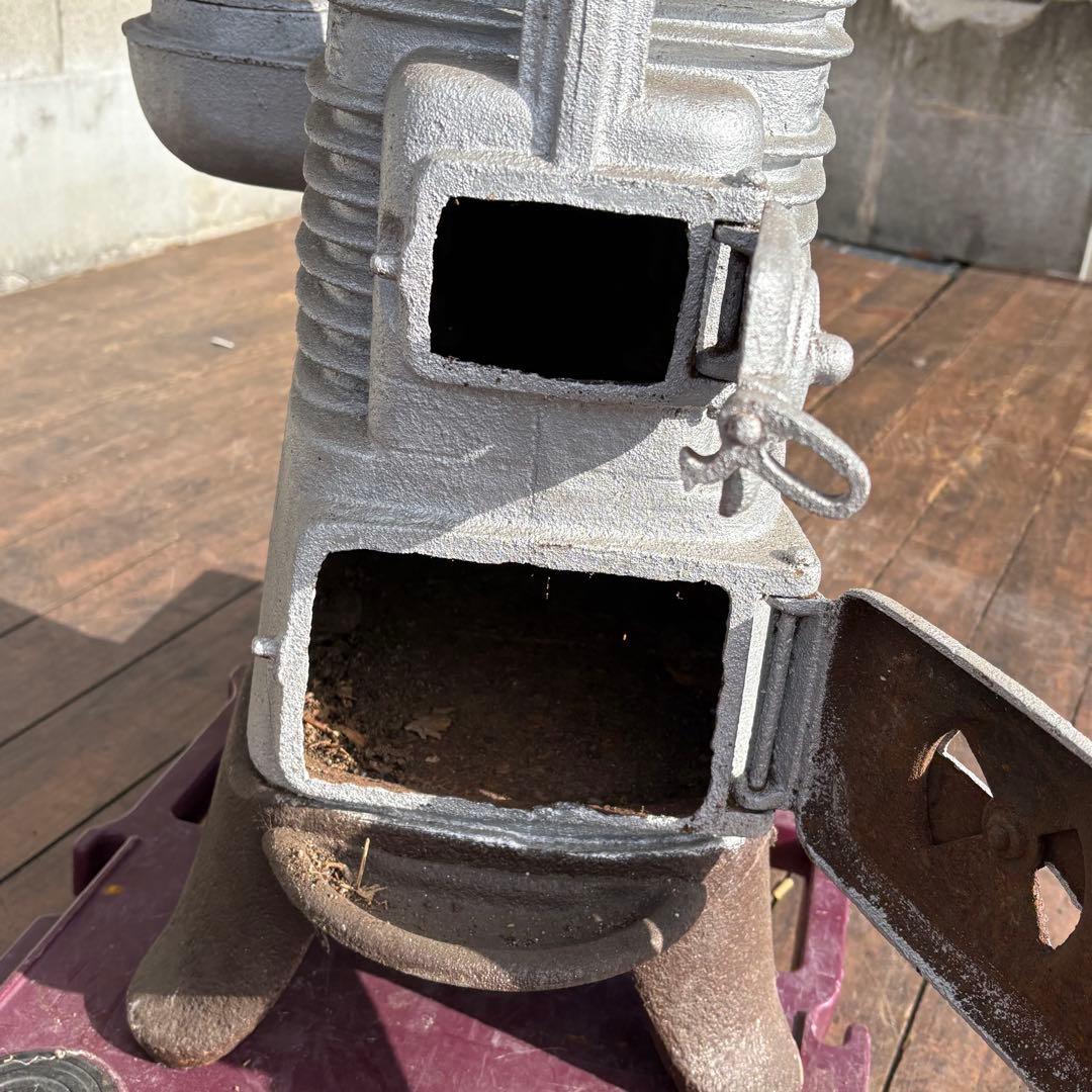A2 ヤクシン 石炭ストーブ 鋳物製 アンティーク 暖炉 昭和レトロ オブジェ