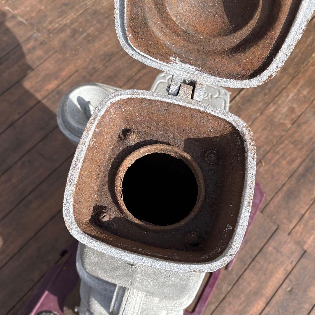 A2 ヤクシン 石炭ストーブ 鋳物製 アンティーク 暖炉 昭和レトロ オブジェ