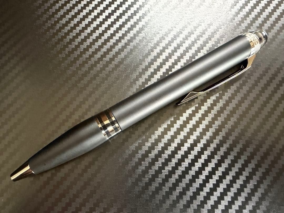 未使用に近い モンブラン スターウォーカー ウルトラブラック ボールペン