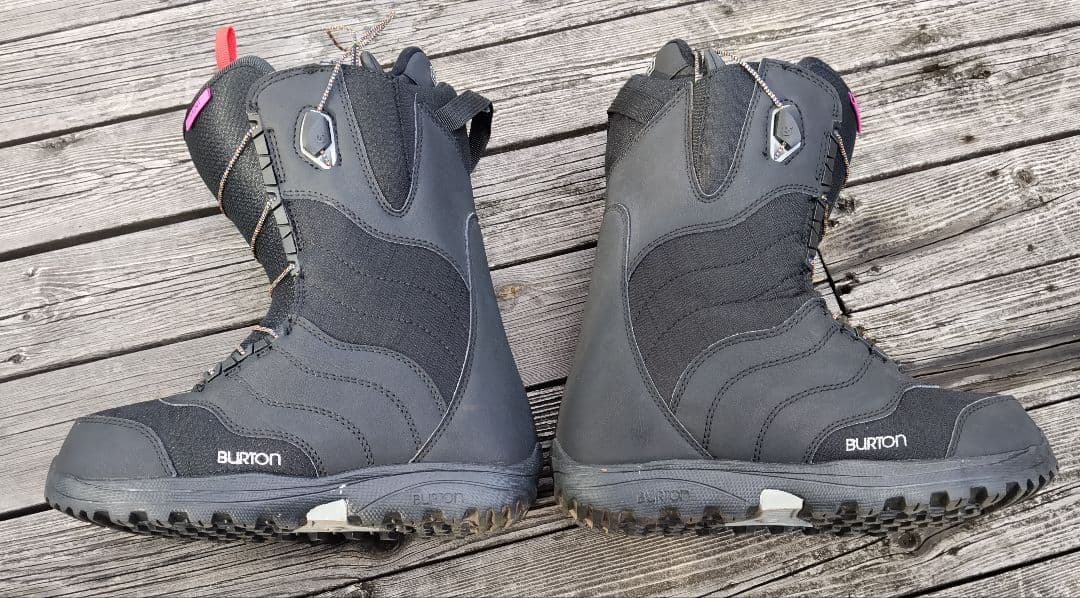 女性用スノーボード3点セット 140 ビンディング サイズ違いブーツ 23&24