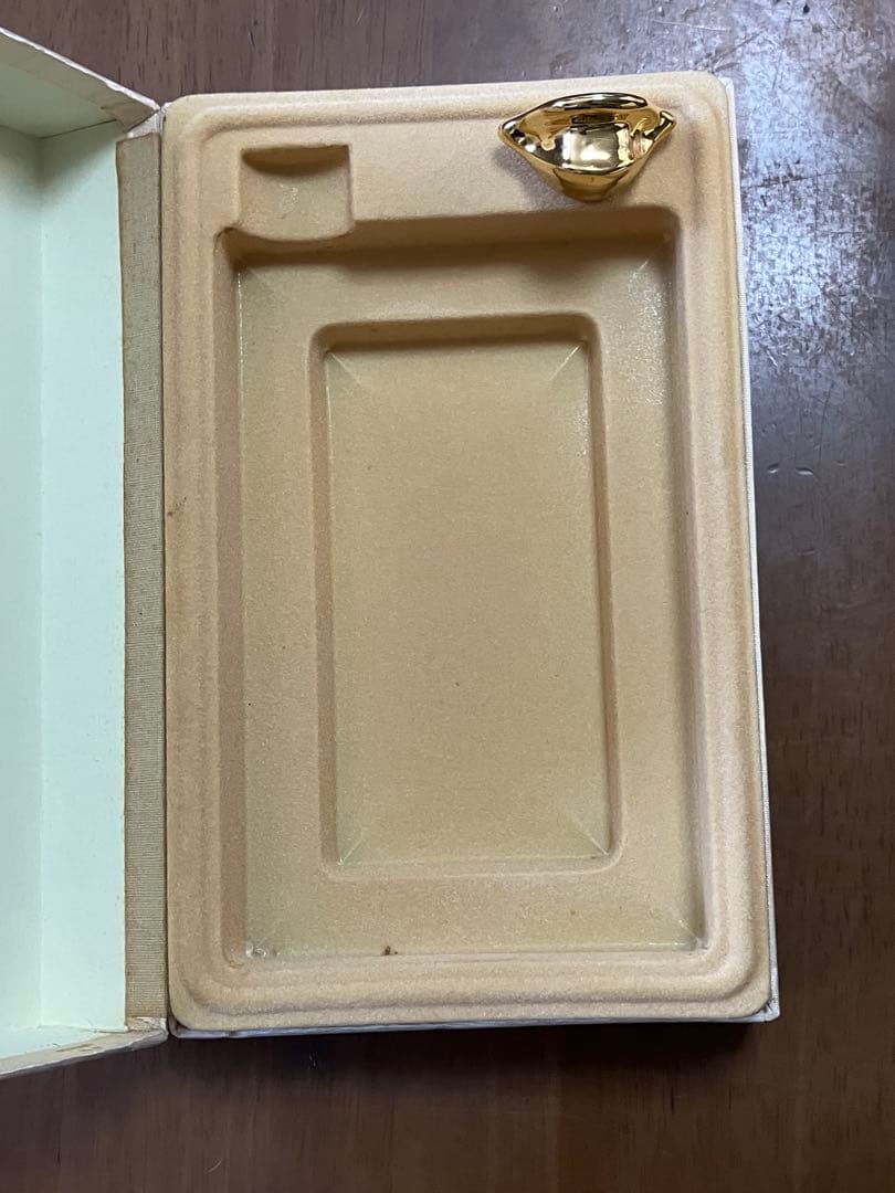 Camus Napoleon Cognac 750ml 金色ブック型