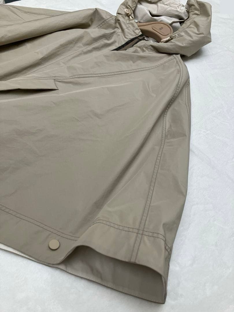 【最終価格‼️2023-24年モデル】美品☆ブルネロクチネリ ポンチョモニーレ