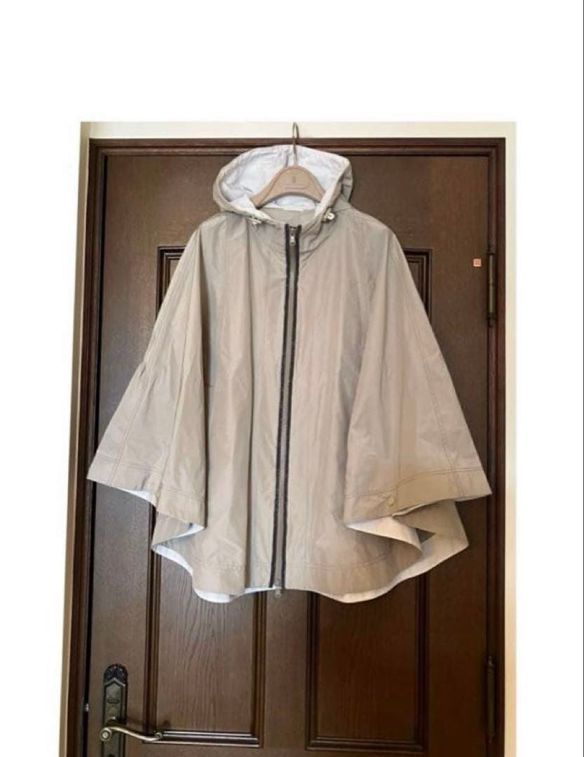 【最終価格‼️2023-24年モデル】美品☆ブルネロクチネリ ポンチョモニーレ