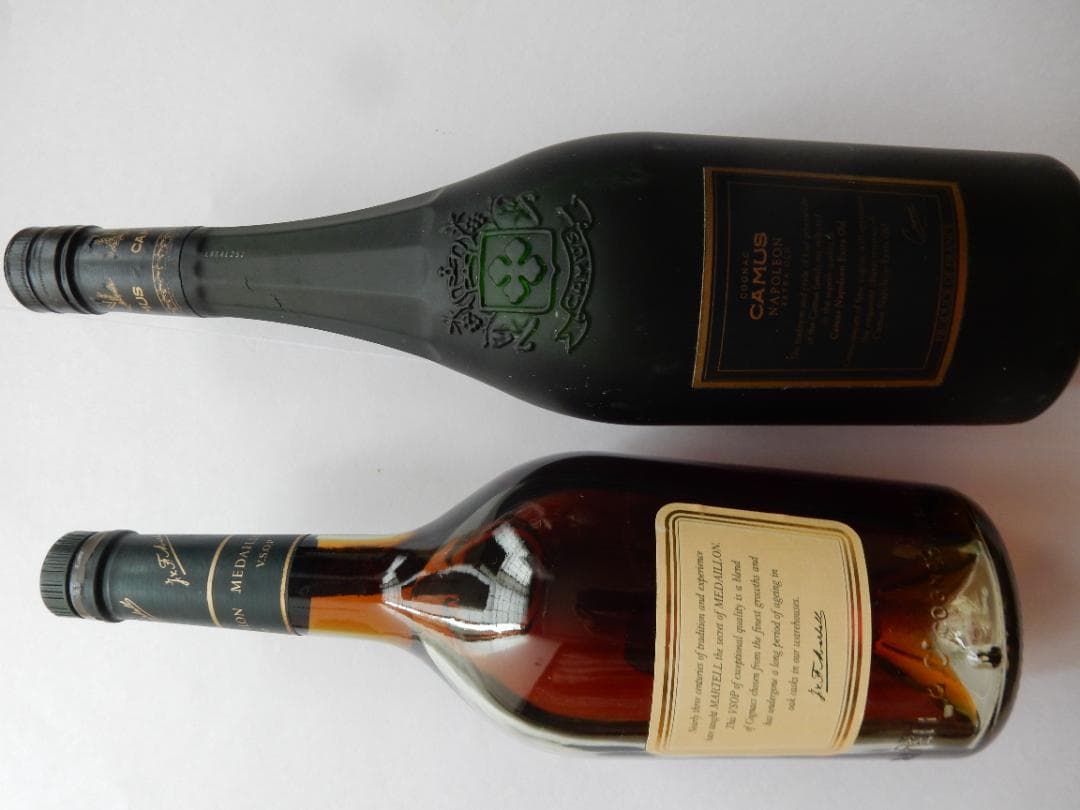 ＣＡＭＵＳブランデー　２種本　２本セット　レア　箱付き