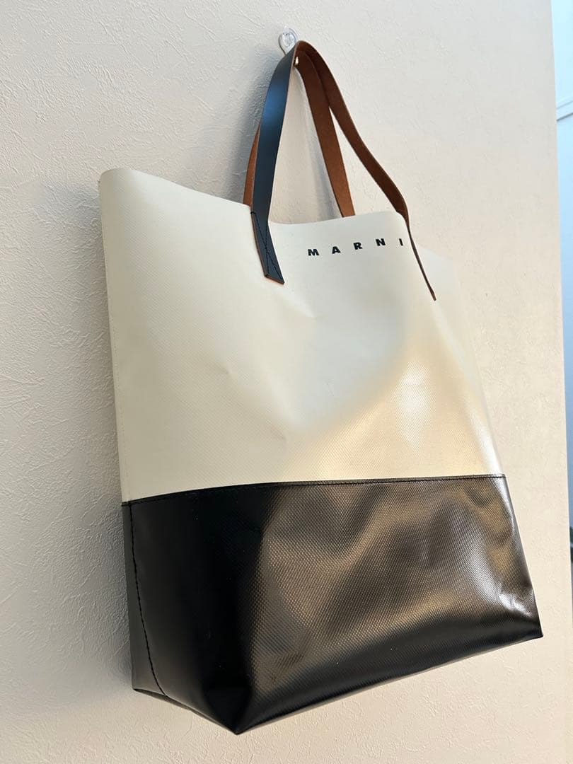MARNI ホワイト ブラック トートバッグ ほぼ未使用