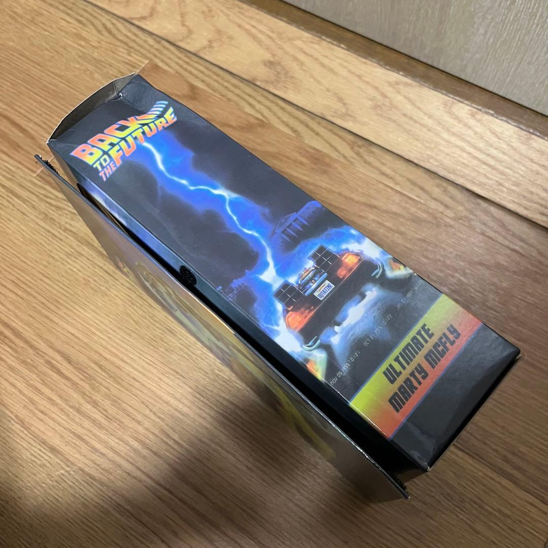 バックトゥザフューチャー マーティー マクフライ フィギュア　NECA
