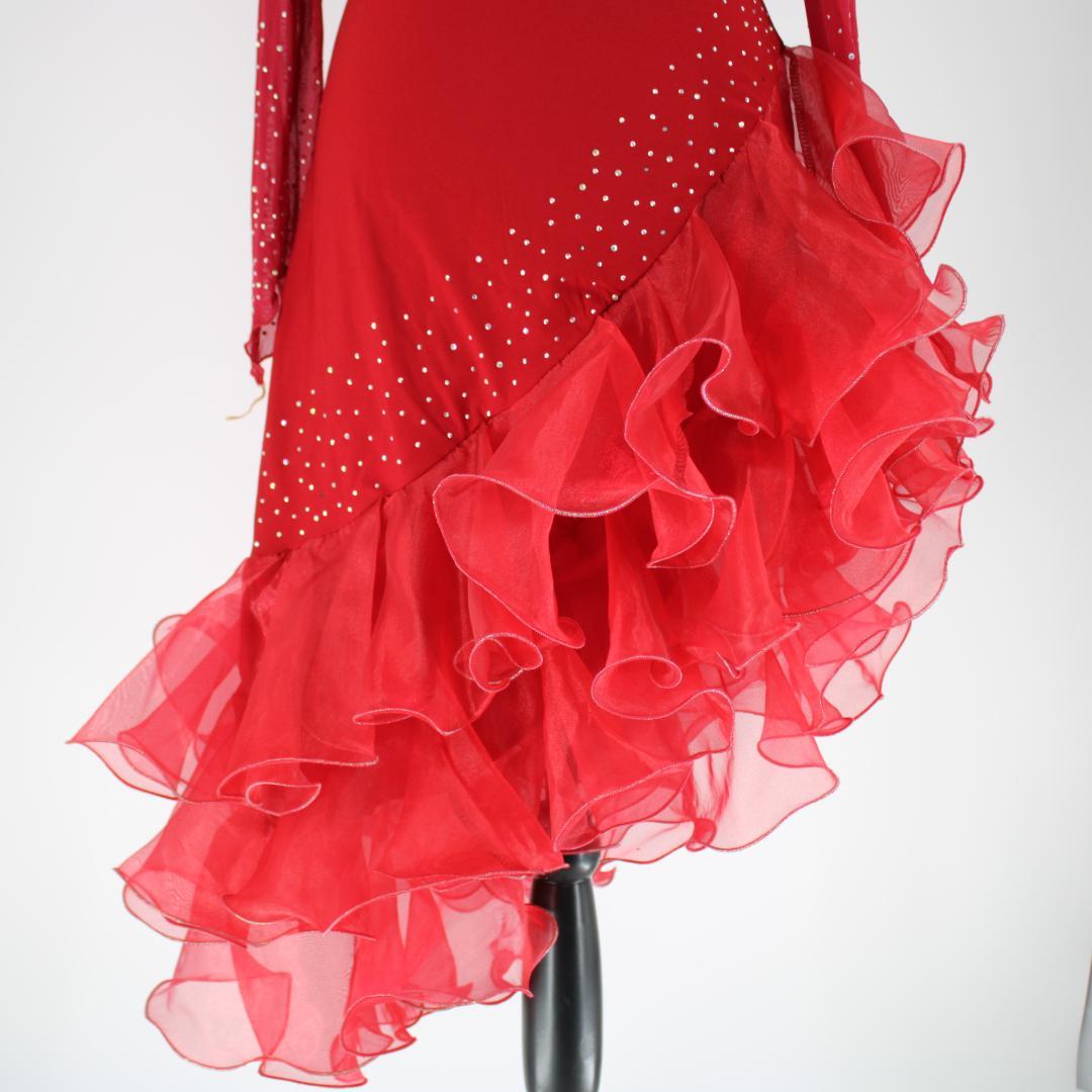 【社交ダンス衣装】ワインレッド ラテンドレス ワンピース フリル レース 赤