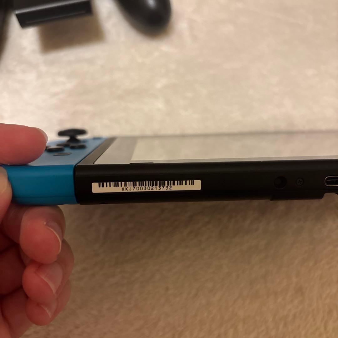 Nintendo Switch 本体 付属品有