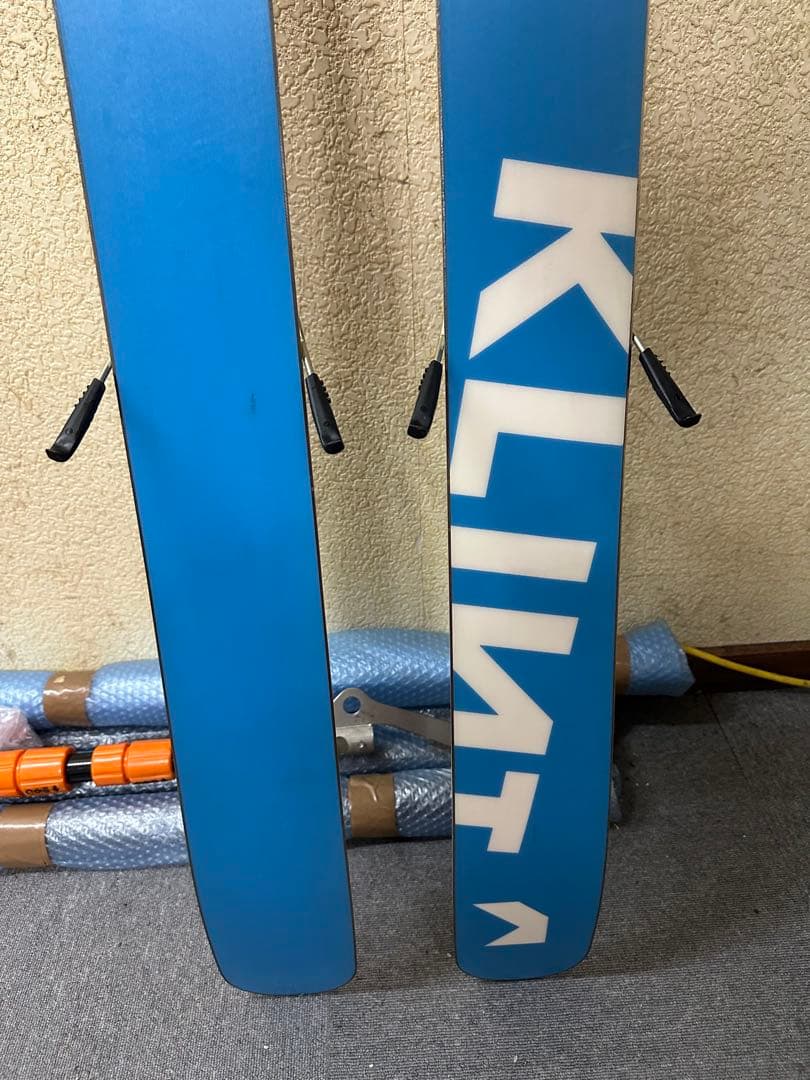 Yushin クリントフリースタイルスキー