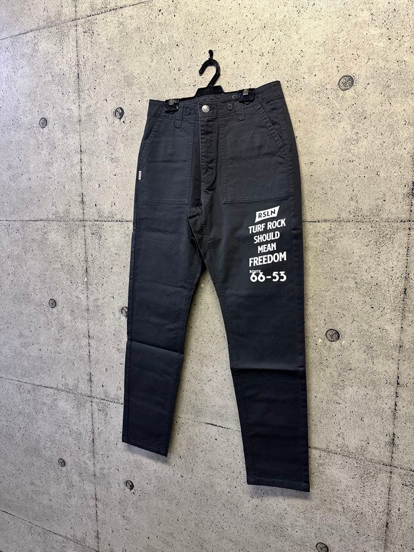 【新品未使用】サイズ4 メンズ パンツ ラッセルノ 2717