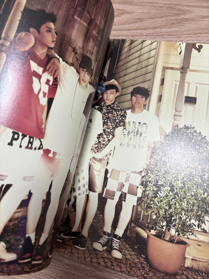 BTS NOW IN THAILAND 防弾少年団