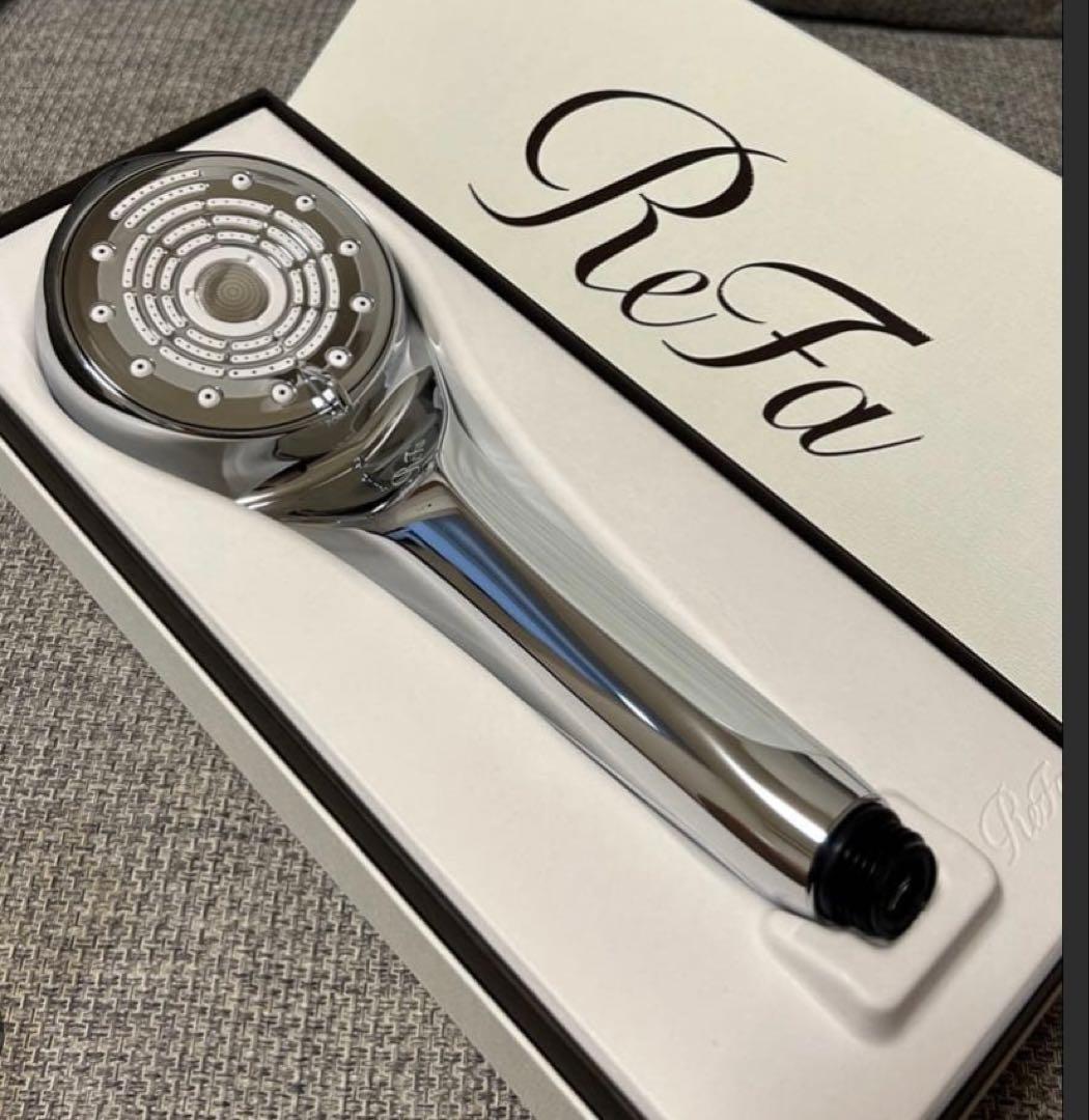 り*ょ様 ReFa ファインバブルU ホワイト シャワーヘッド