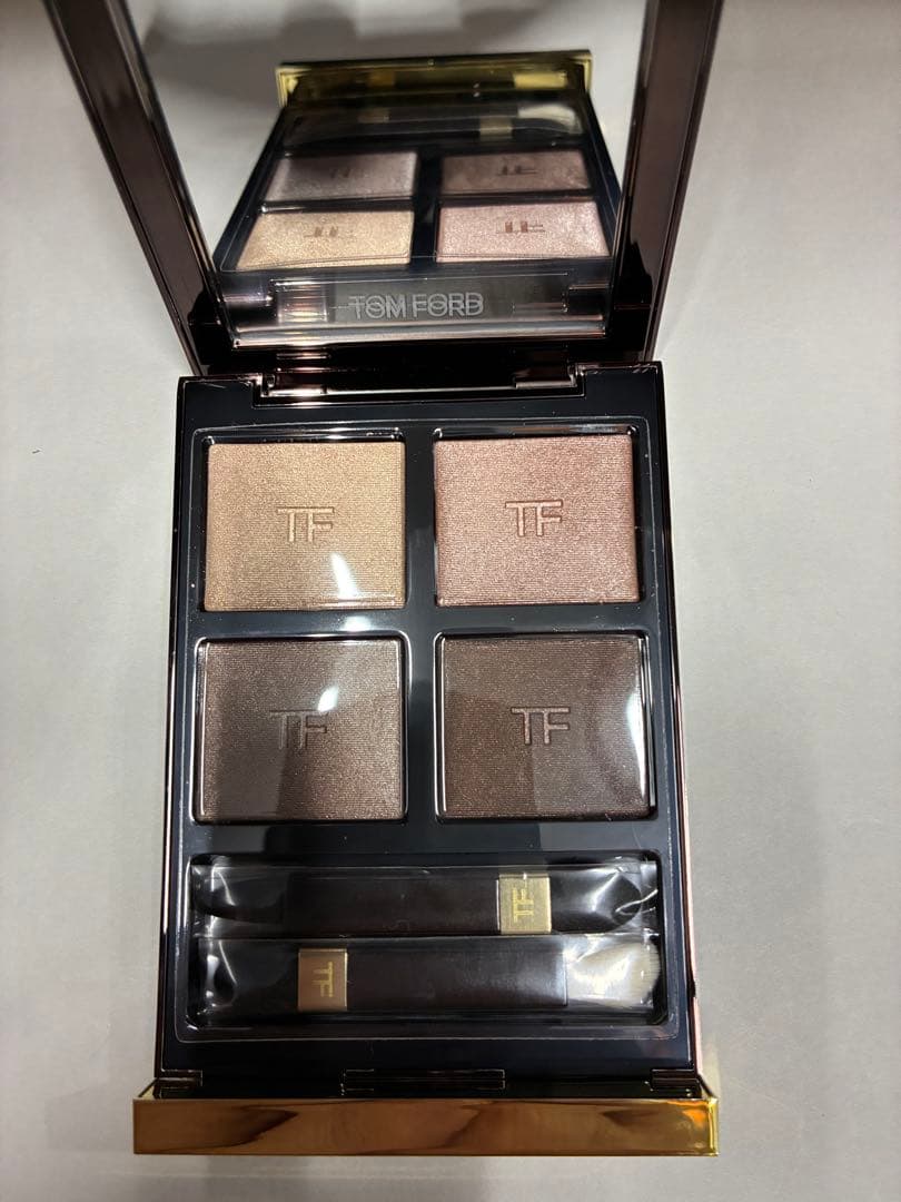 TOM FORD トムフォード アイ カラー クォード 4色アイシャドウ 新品