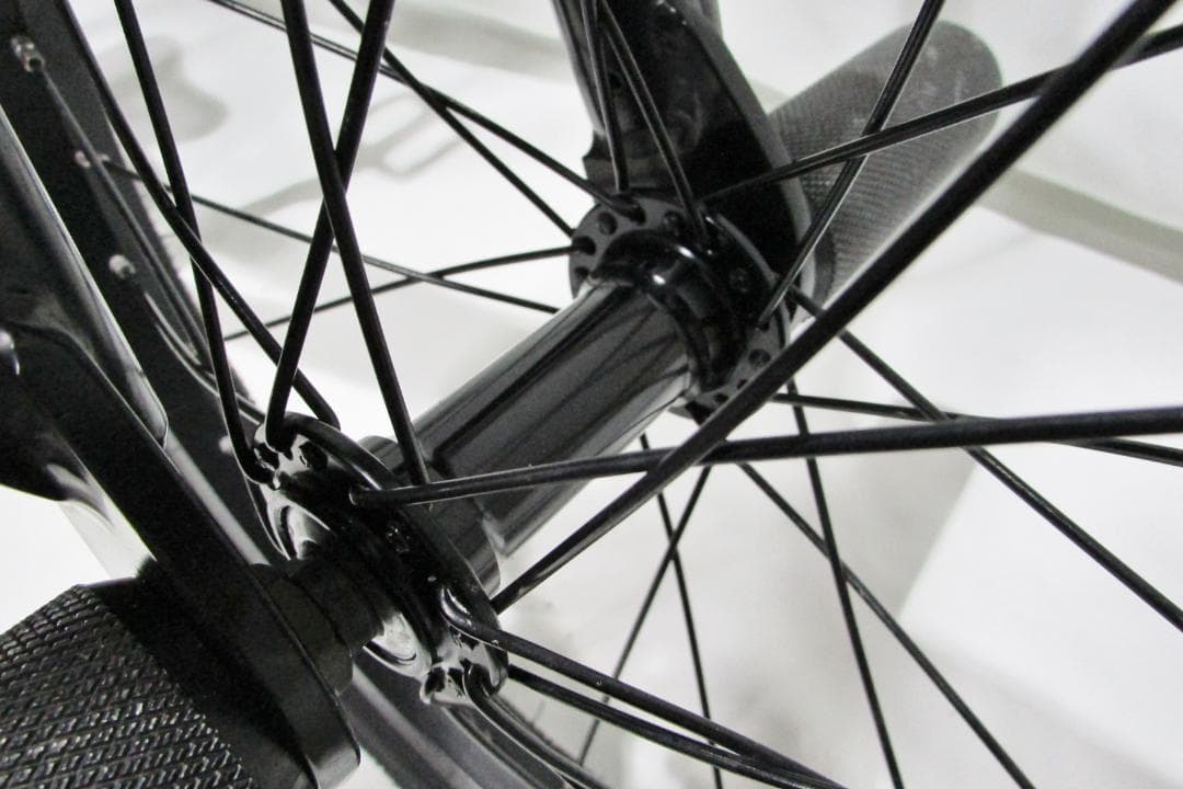 -送料込- BMX フラット ARES STN 16”