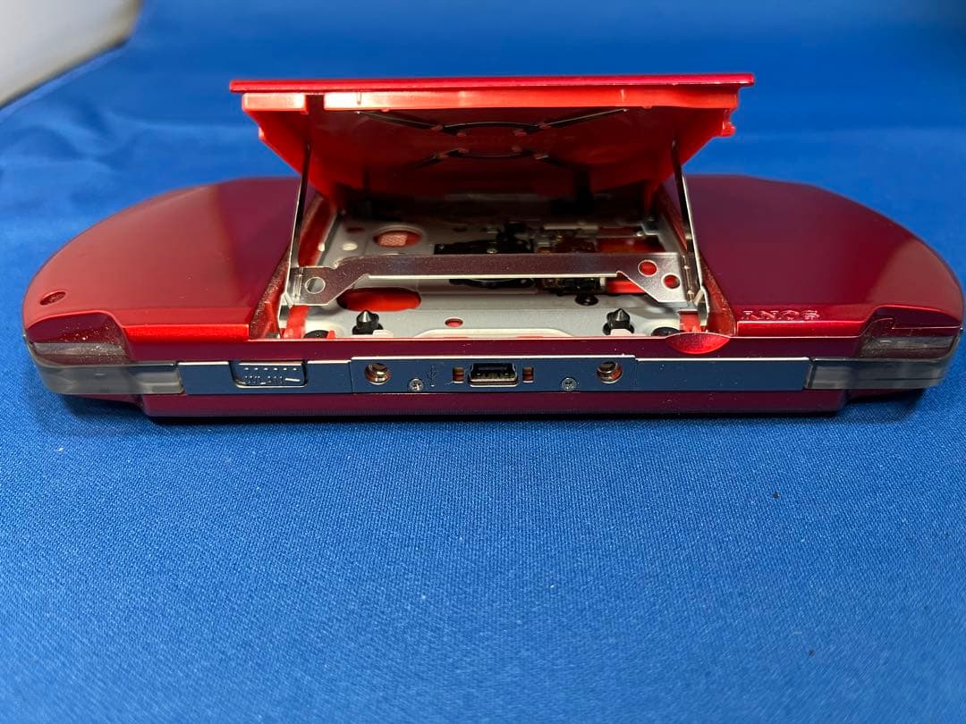 良品　ソニー　プレステポータブル　液晶美品