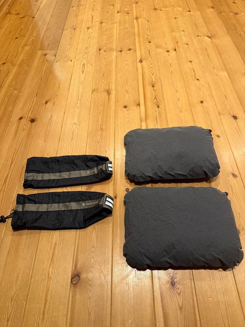 【美品】ALBATREマルチギアコンテナ+peakストレッチピロー