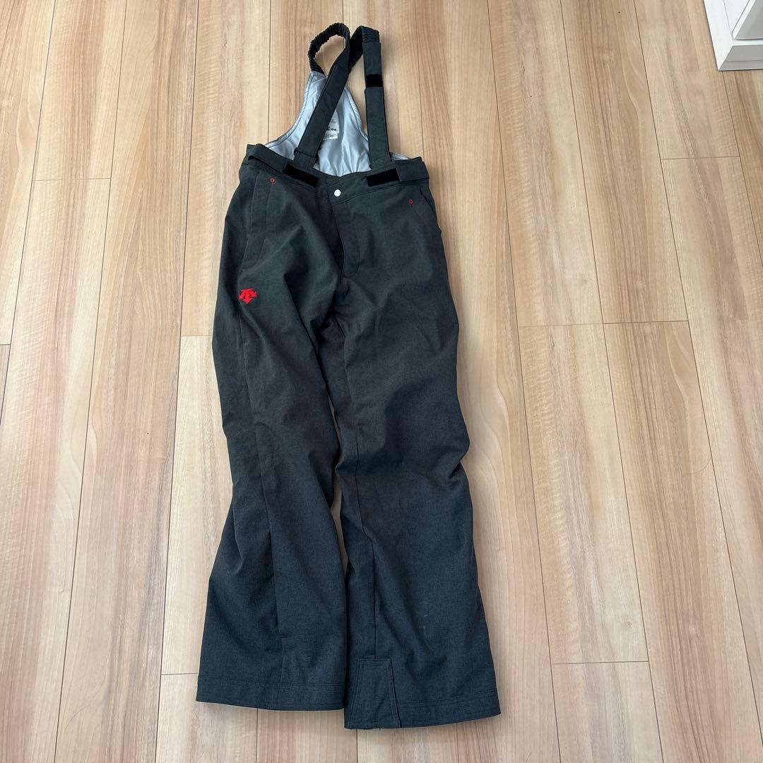 デサント　子ども用スキーウェア（赤/青/黒）160センチ