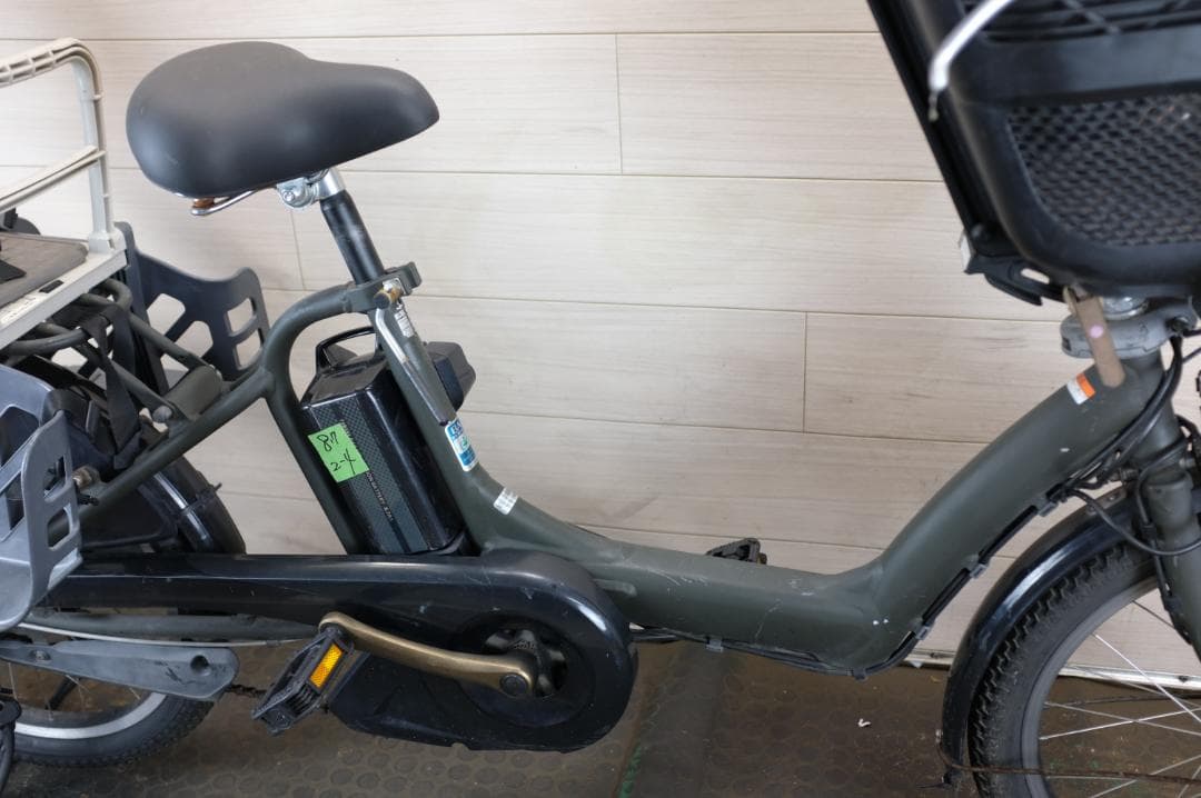 な*ん様 新基準ヤマハPAS　KISS　20インチ3段　8.7Ah（4点灯）充電