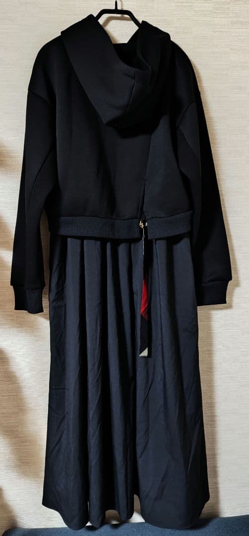 ブルーレーベルクレストブリッジ　ワンピース　ドッキング　ダンボール　ロング