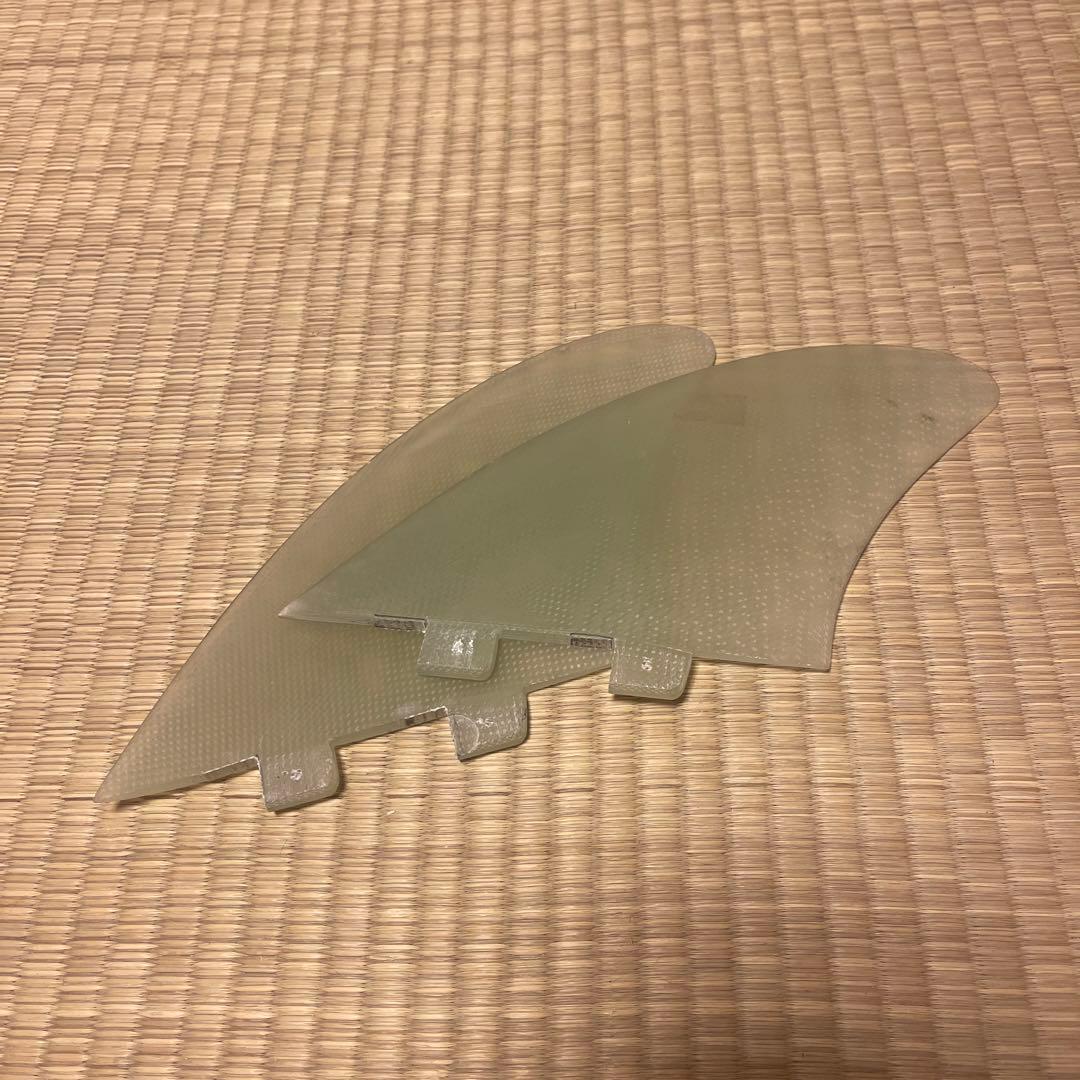 サーフボードフィン クライム　純正フィン　クリア　ツインフィン