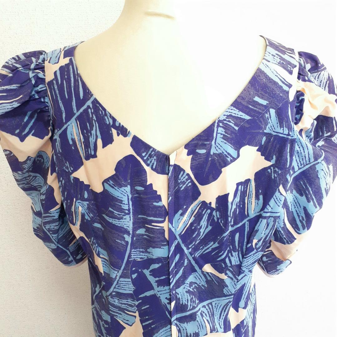 美品◎メネフネプランテーション フラダンス用ドレス ブルー系 青系 リーフ柄