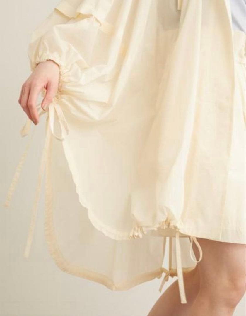 美品★emmi atelier/ エミアトリエ 撥水ポンチョコート【ブラック】