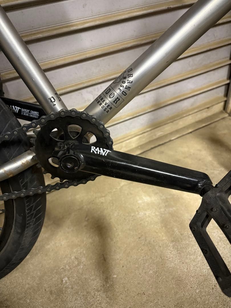 Subrosa Salvador Park 20インチ 2022年モデル