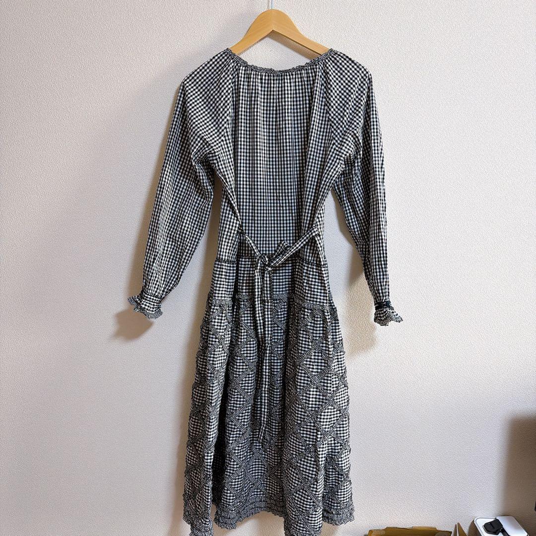 新品未使用　2025年製　PINK HOUSE ギンガムチェックミディワンピース