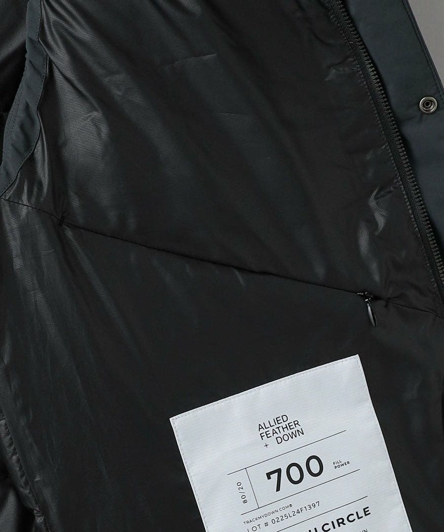 タケゾウ　小松ダウンスタンドカラーダウンベスト 700FP