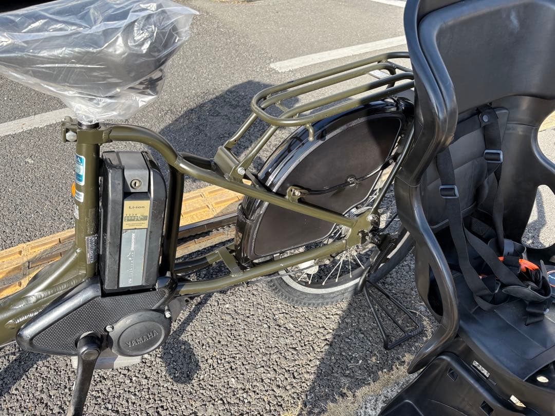 中古20㌅YAMAHA電動アシスト自転車　8.9Ah 大阪　033