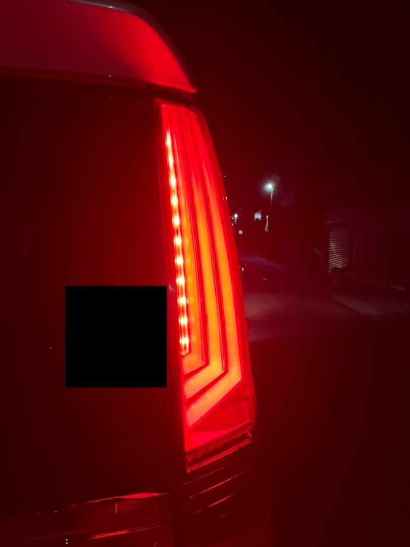 【ROWENコラボ】VALENTI(ヴァレンティ)80系ヴォクシー テールランプ