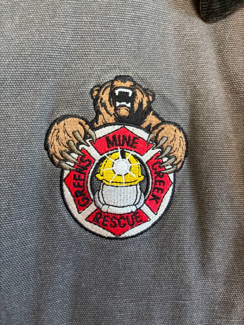 値下げ交渉あり　Carharttジャケット　短丈