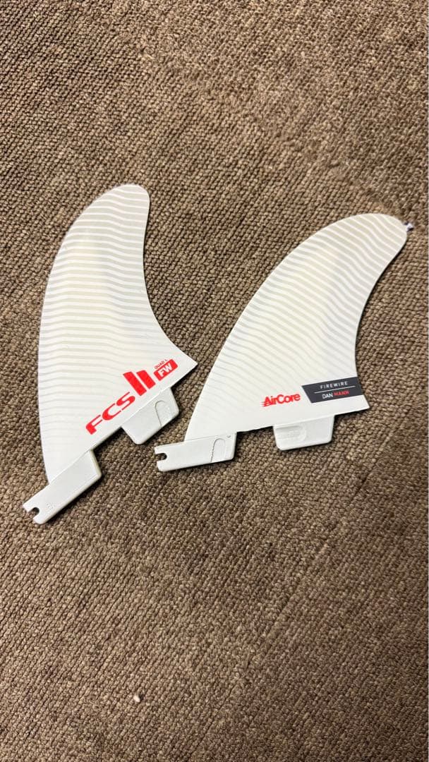 FCS2 ファイヤーワイヤー リア フィン １セット 2枚 L