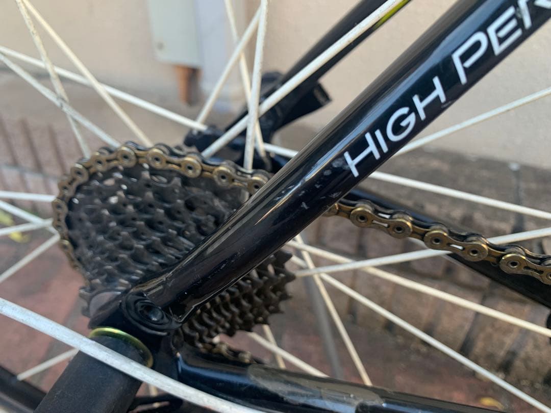 希少グラファイトデザイン　メテオランチ　ファーストカラーフルカーボン軽量