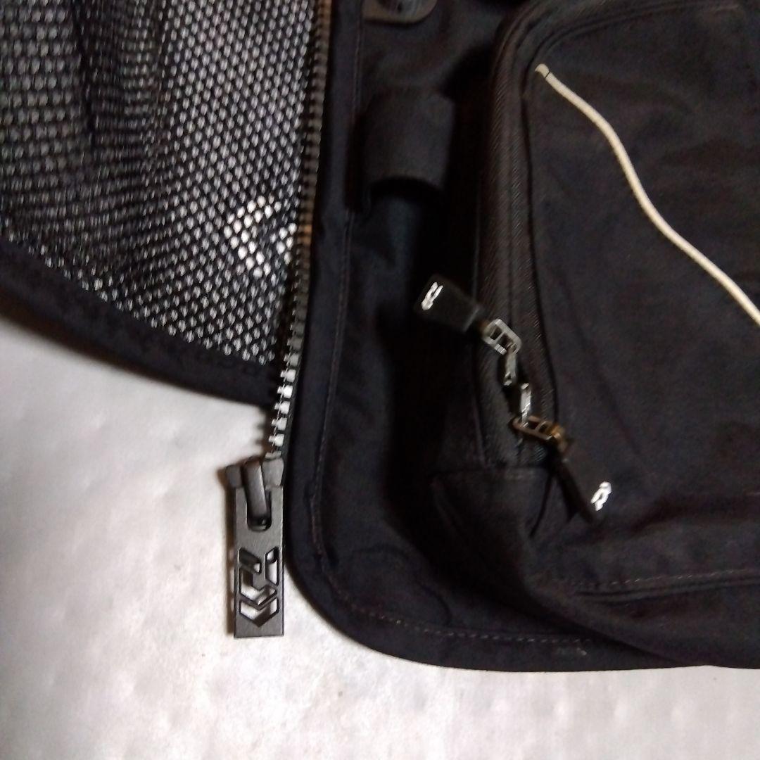 Daiwa フィッシングベストM DV3021