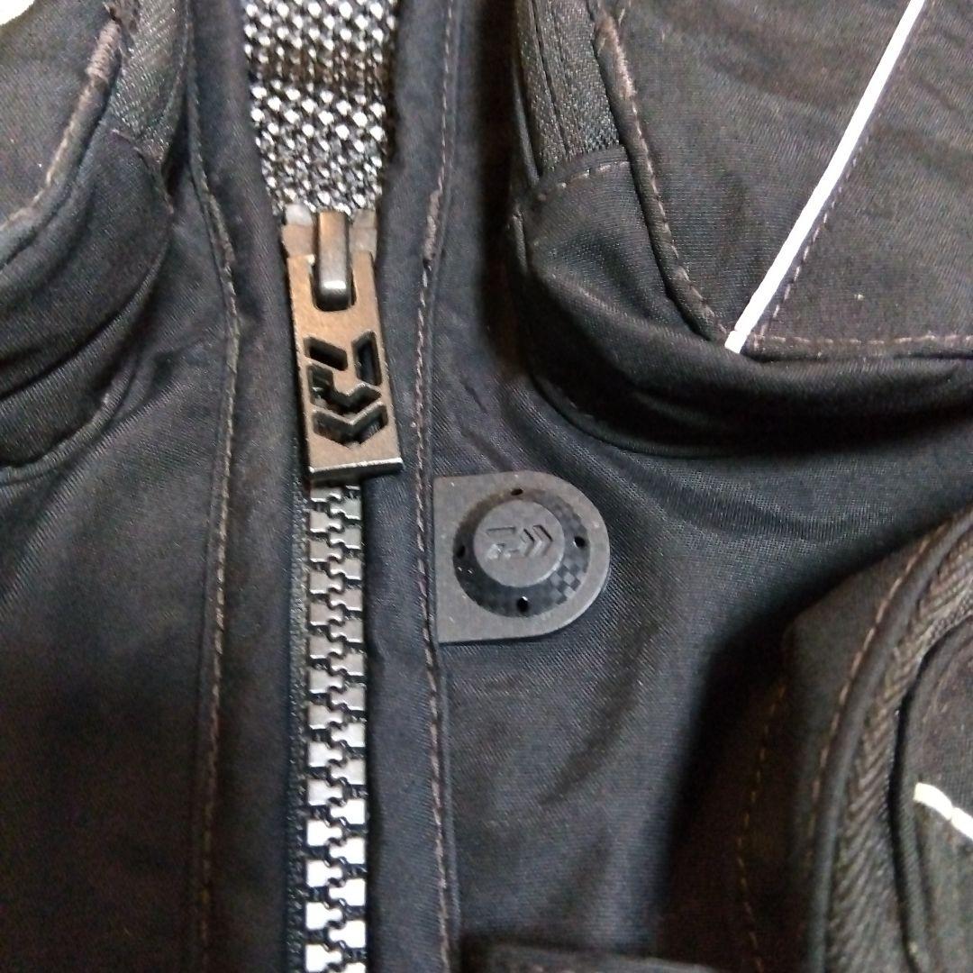 Daiwa フィッシングベストM DV3021