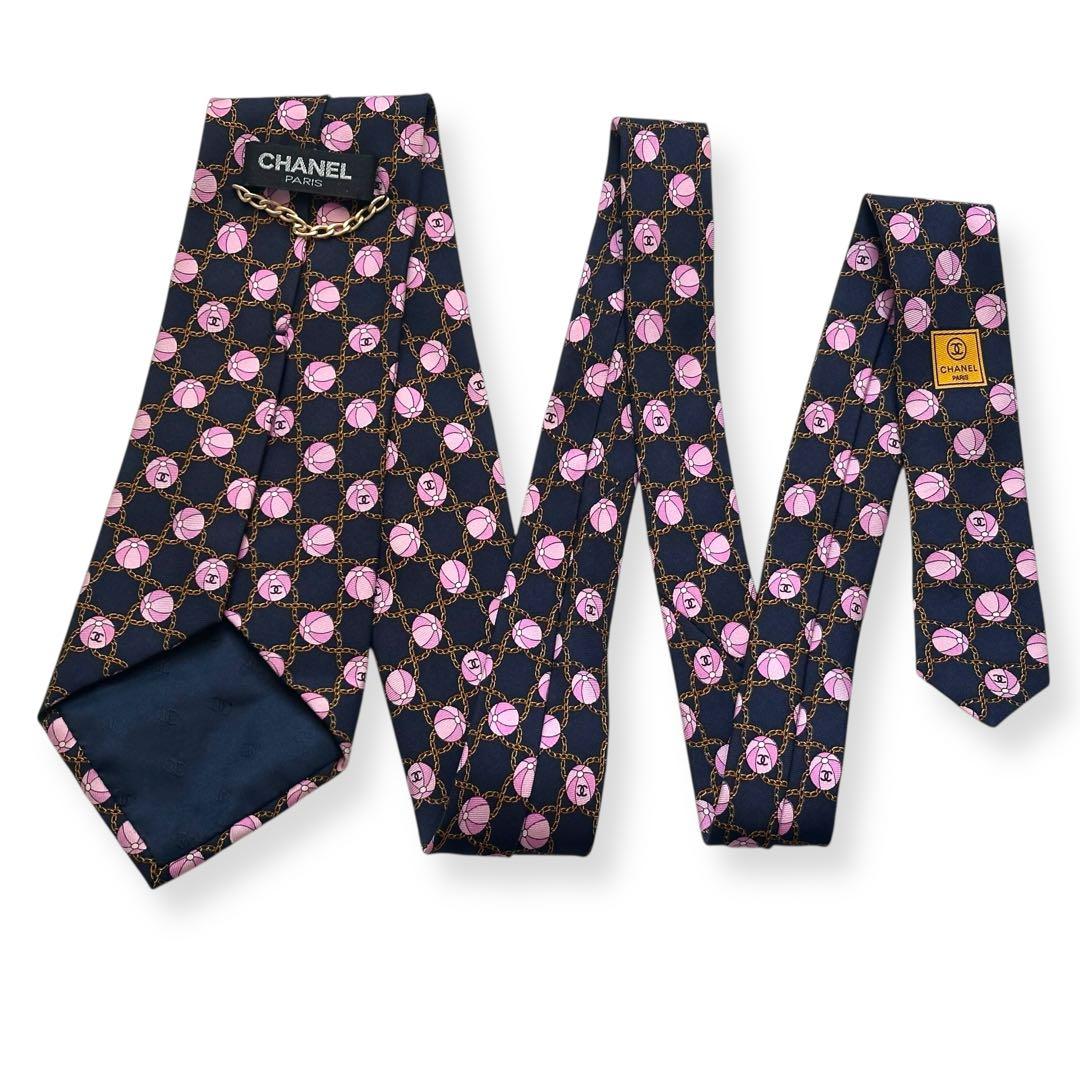 良品✨CHANEL ネクタイ　シャネル ココマーク　チェーン　シェル　ピンク