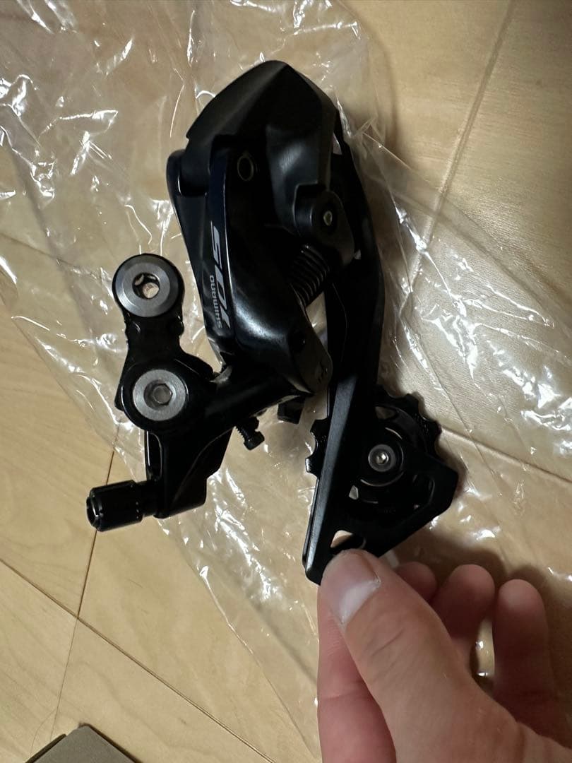 ブラック 105コンポーネントセット11s 完成車外し