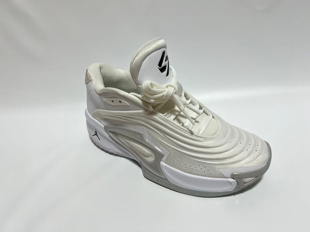 【未使用】ルカ3 TB PF ジョーダン　25.5cm