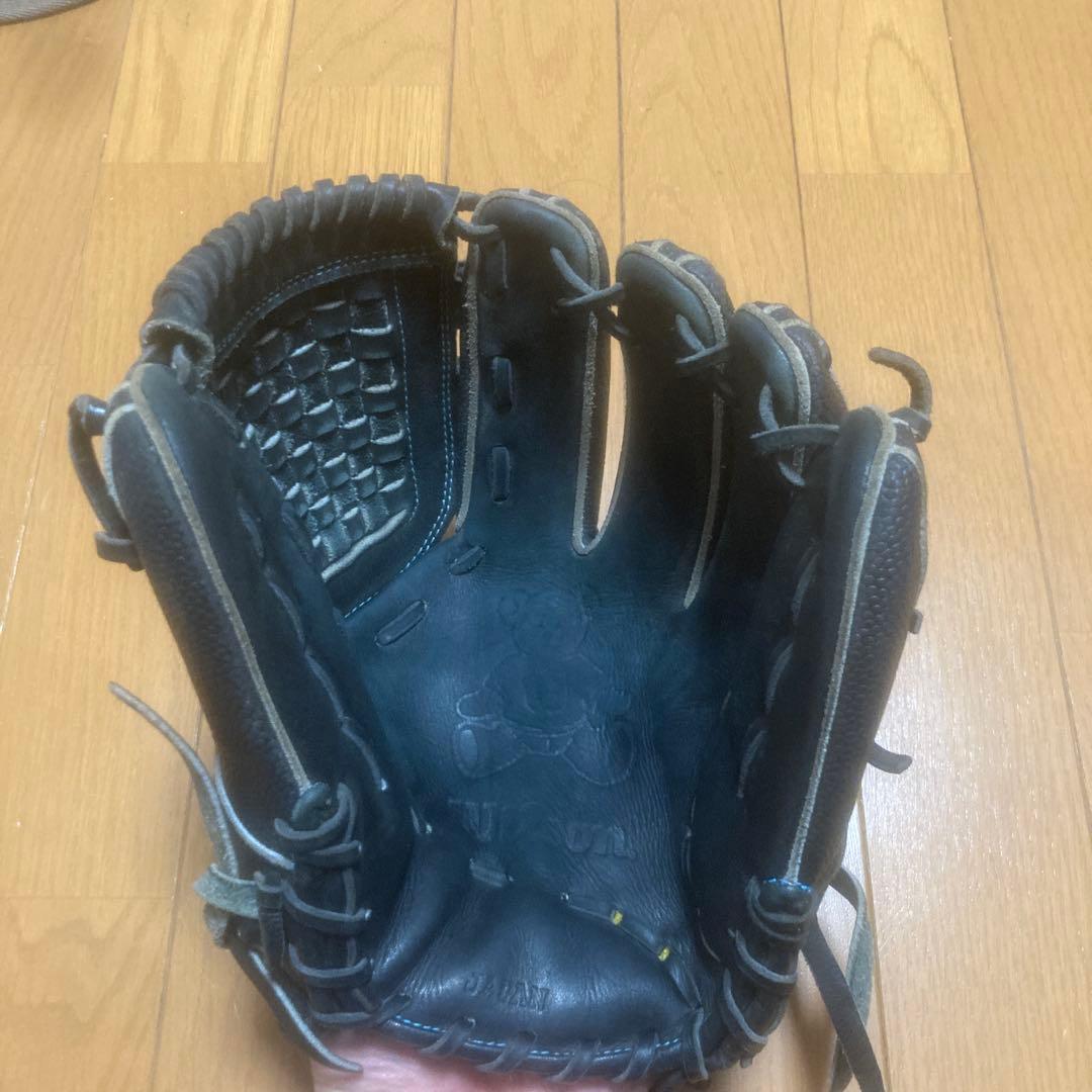 Wilson 硬式グローブ 黒 メッシュウェブ