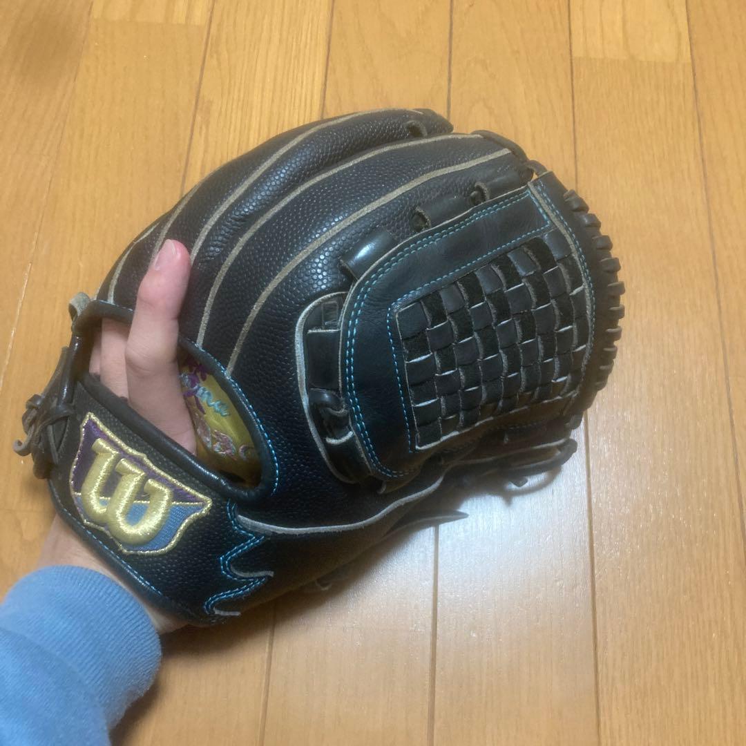 Wilson 硬式グローブ 黒 メッシュウェブ