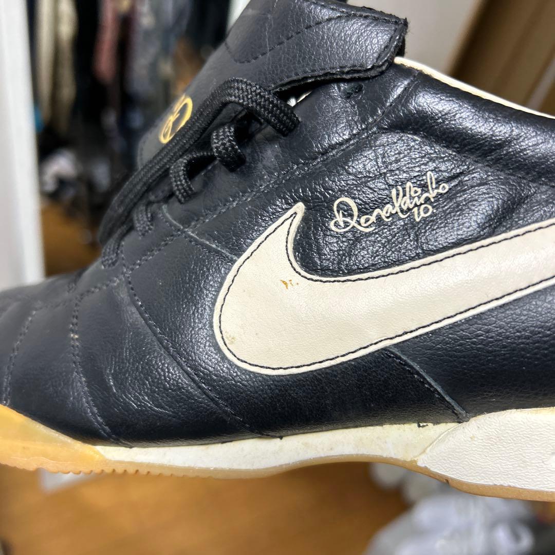 希少 Nike Tiempo Guri IC 27.5cm ロナウジーニョ