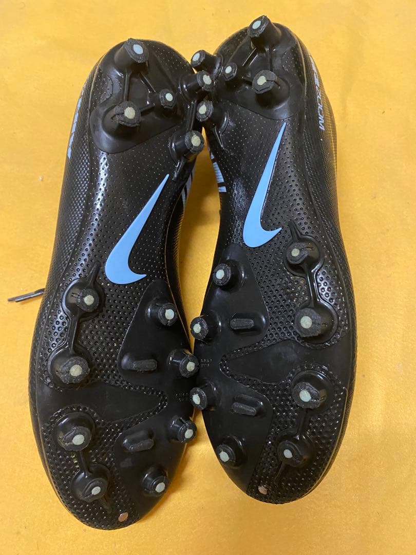 ナイキ マーキュリアル ヴェイパー 16 アカデミー HG